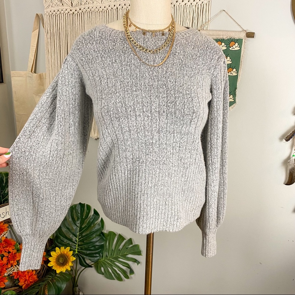 Marled Balloon Sleeve Grey Knit Sweater Size Medium